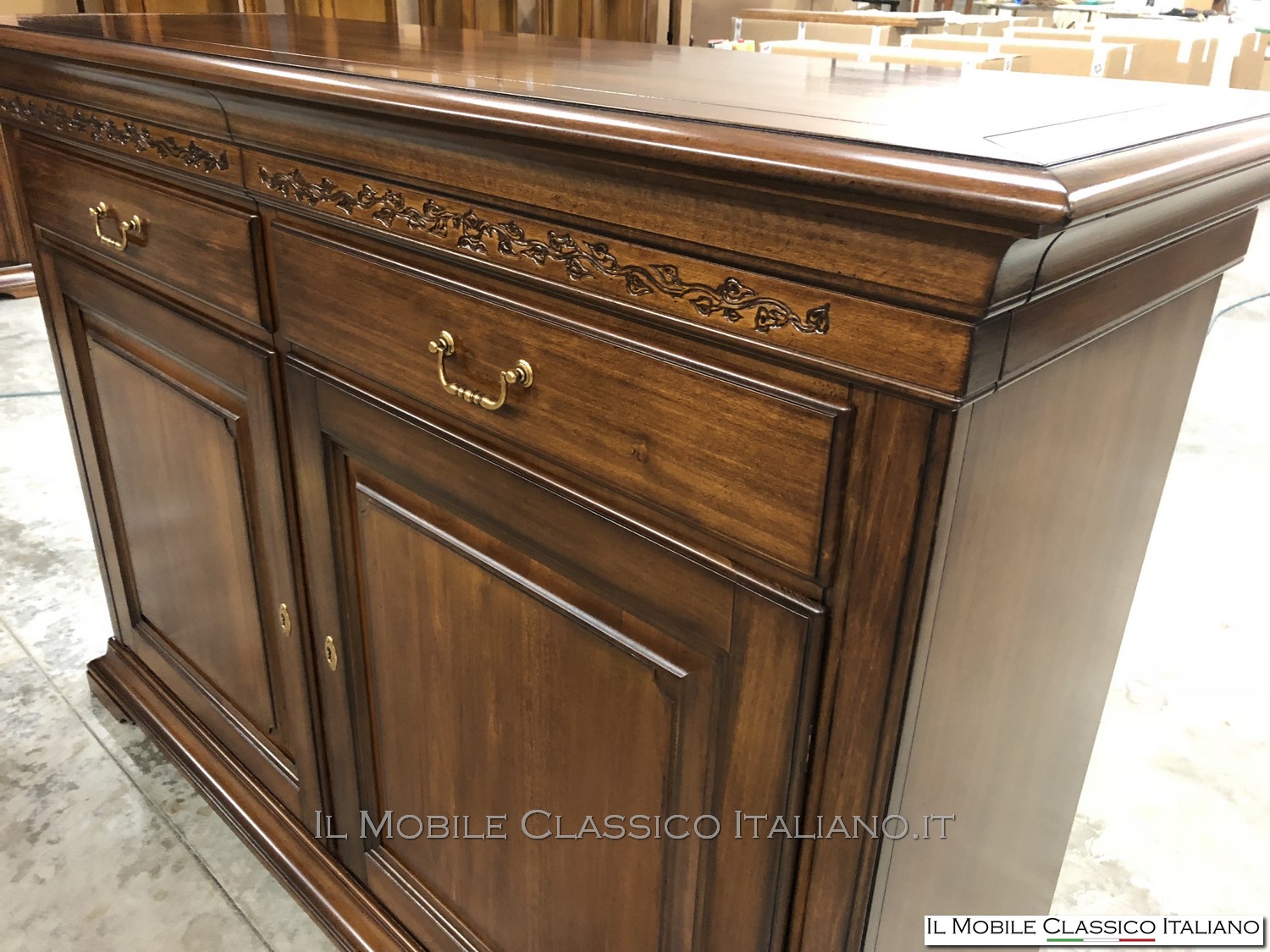 Madia stile classico